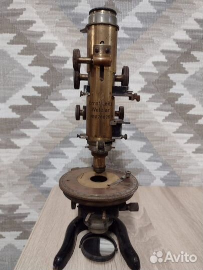 Петрологический микроскоп