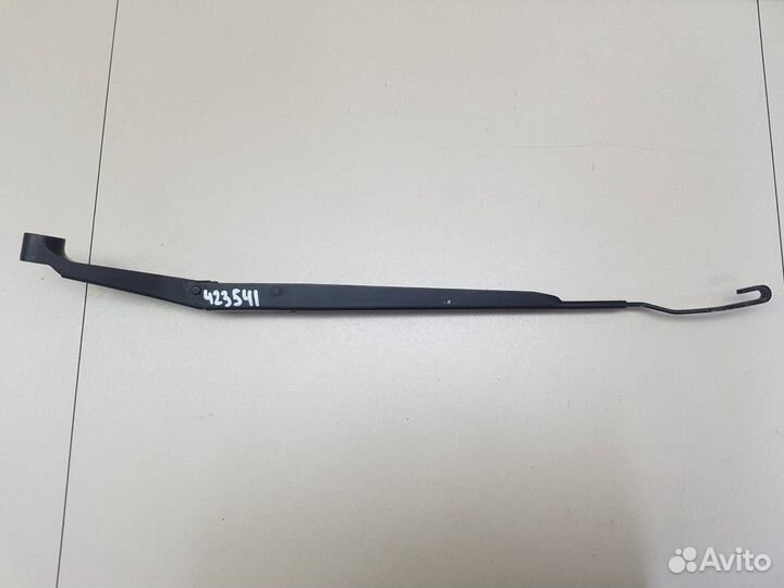 Поводок стеклоочистителя передний правый Toyota Op