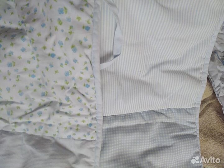 Бортик в кроватку