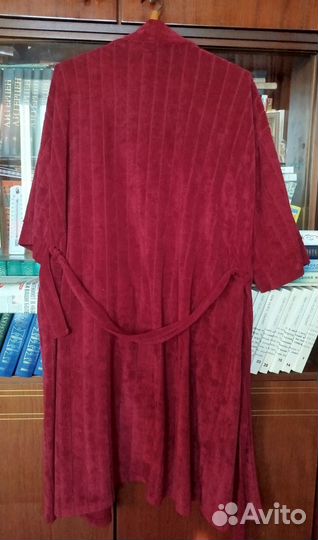 Халат женский махровый 52-54р красный