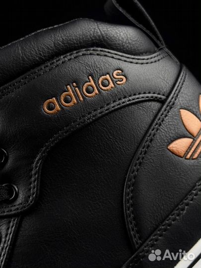 Кроссовки adidas зимние теплые