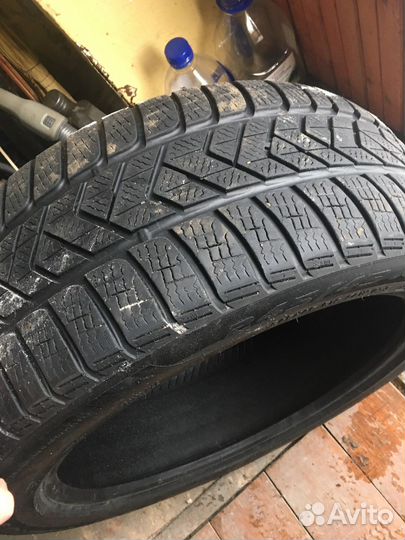 Pirelli Winter Sottozero 3 245/45 R19 и 275/40 R19 110