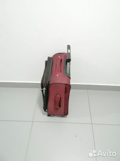 Чемодан на колесах бу