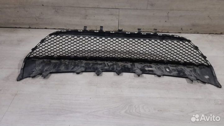Решетка бампера передняя Mercedes W447 Vito С 2016