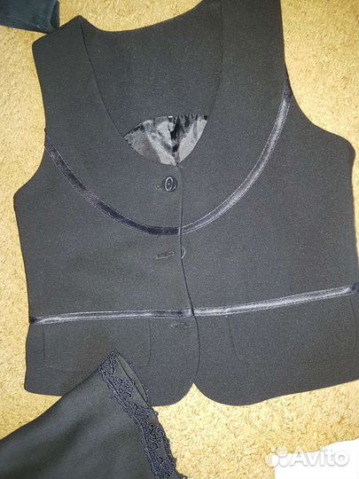 Школьная одежда для девочки р 122 пакетом