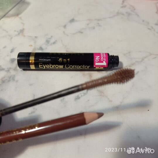 Тушь для бровей Эвелин с карандашом Эвелин, Боржуа