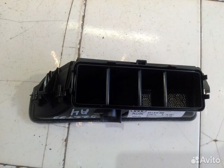 Дефлектор воздушный (Audi A4)