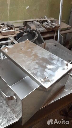 Коптильня горячего копчения из нержавейки