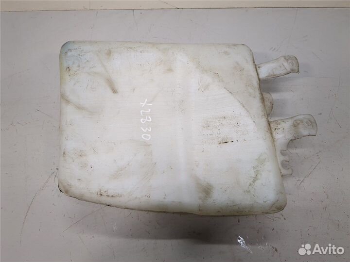 Бачок омывателя Nissan Micra K12E, 2004