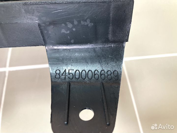 Усилитель переднего бампера нижний LADA Vesta