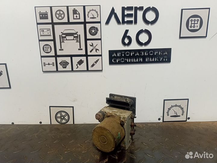 Блок ABS (насос) для Nissan Tiida C11