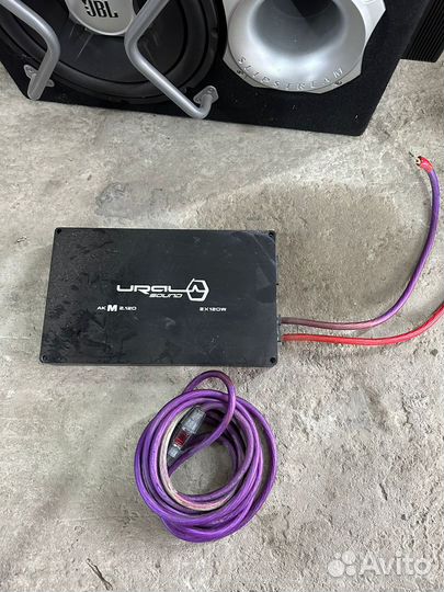 Автомобильный сабвуфер+2 усилителя