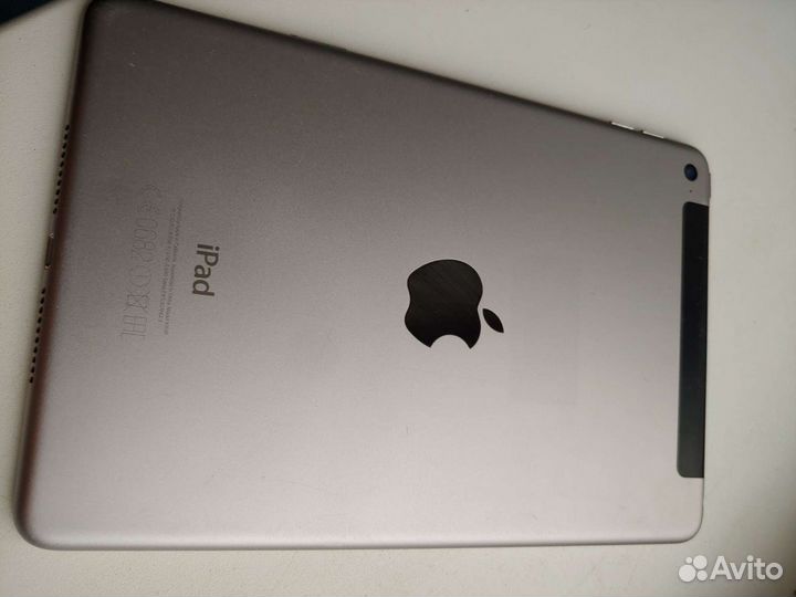 Прдам iPad mini 4 wifi+Cellular. 32gb