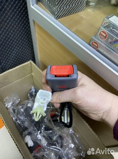 Защелка ремня безопасности Hyundai accent