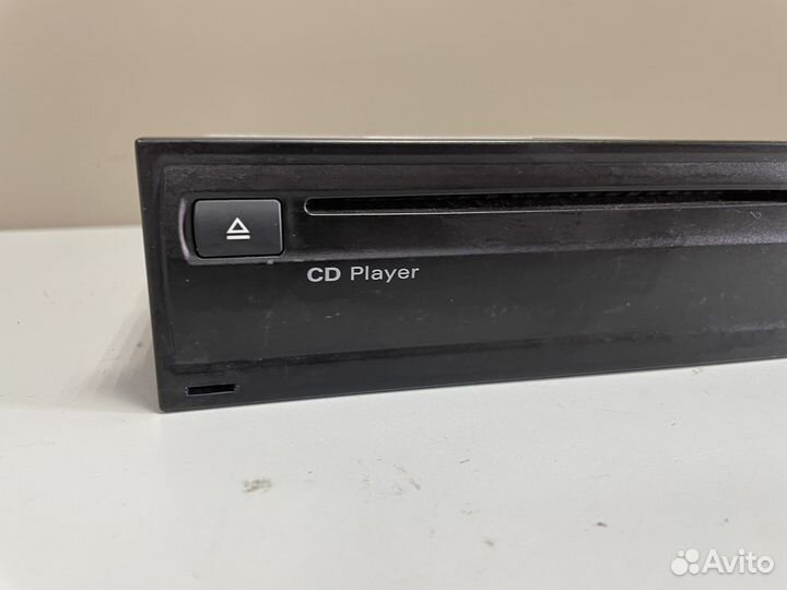 CD чейнджер Ауди А6 С6 4F0035769A