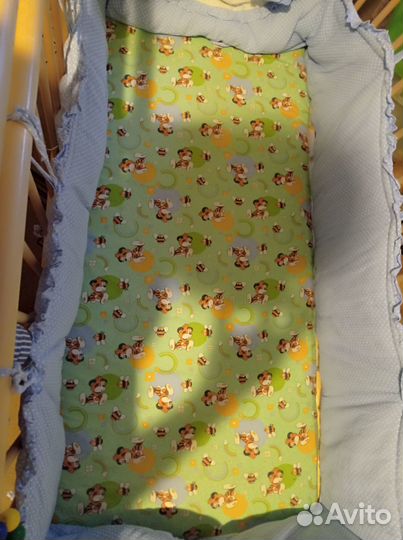 Кроватка с бортиками