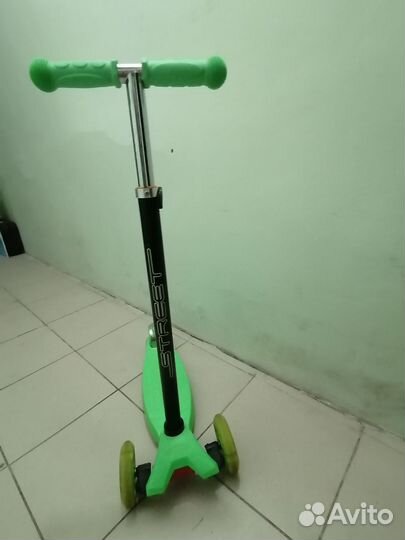 Самокат детский трехколесный бу