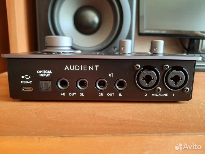 Внешняя звуковая карта Audient iD 14 Mk2 Новая