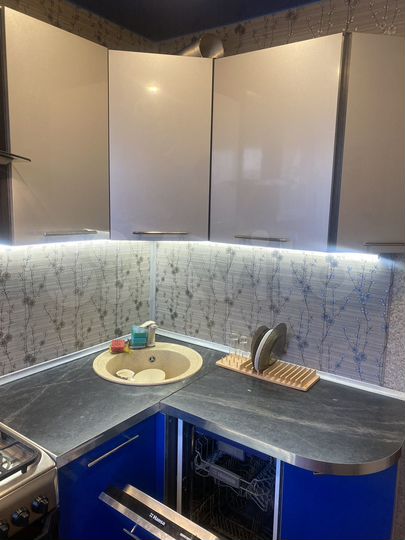 2-к. квартира, 44 м², 3/5 эт.