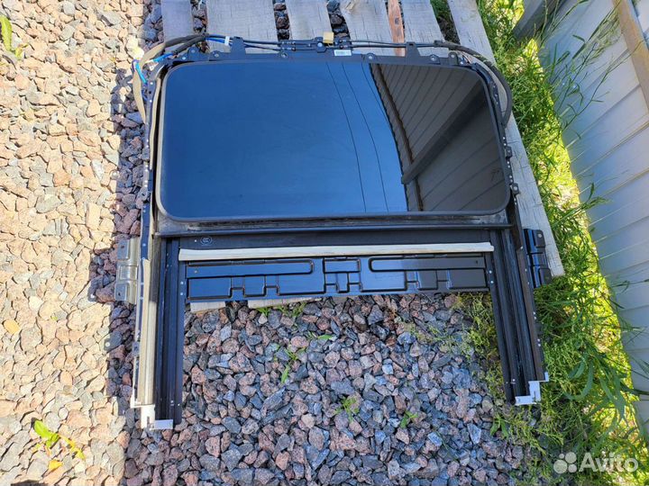 Отличное сост. Люк всборе Quoris Kia