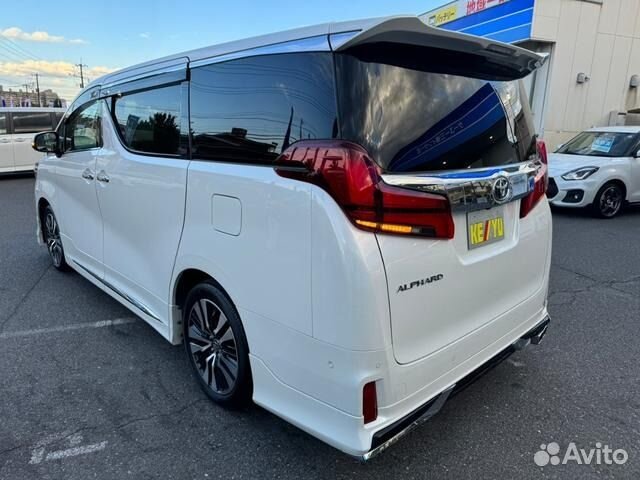 Toyota Alphard 2.5 CVT, 2020, 24 400 км