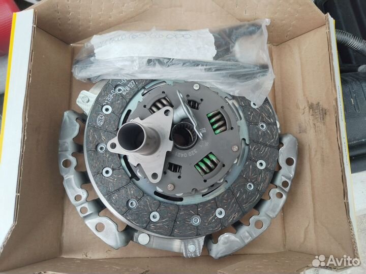 Комплект сцепления лада 620031900 LuK с вилкой