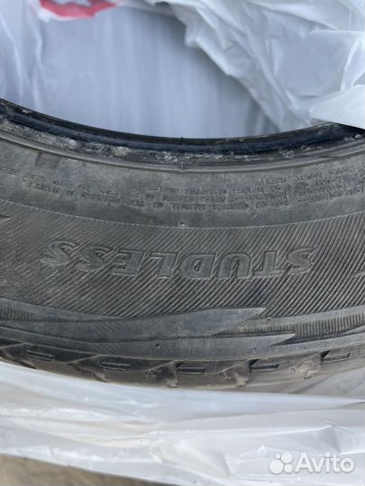 Bridgestone Blizzak DM-V2 215/60 R17 R
