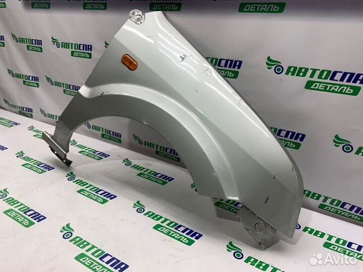 Крыло переднее правое Ford Fusion универсал бензин