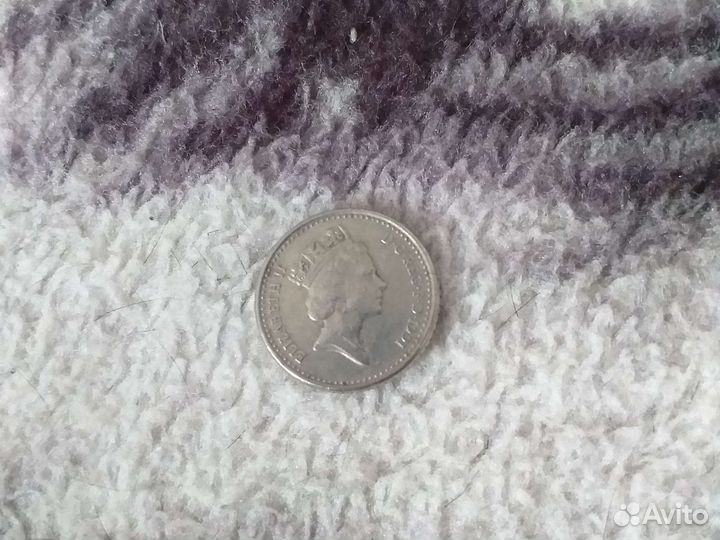 Монета