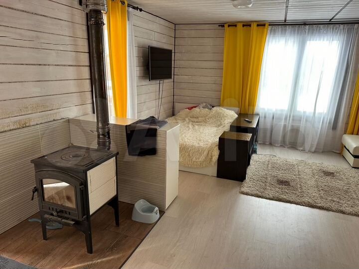 Дом 36 м² на участке 6 сот.