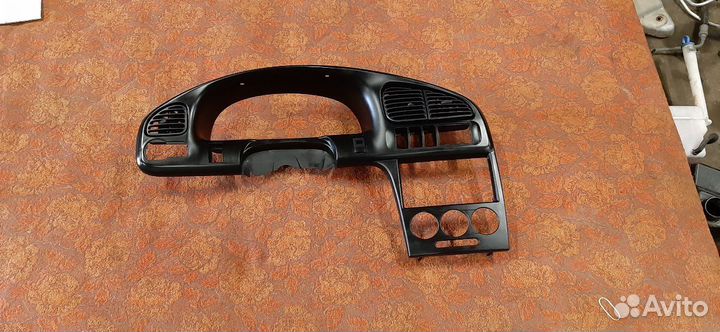 Декоративная Накладка на торпедо Kia Spectra