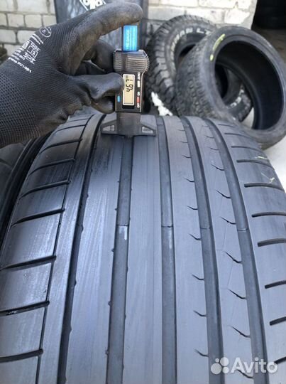 Dunlop SP Sport Maxx GT 275/30 R20