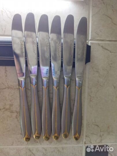 Ножи столовые, пельменница