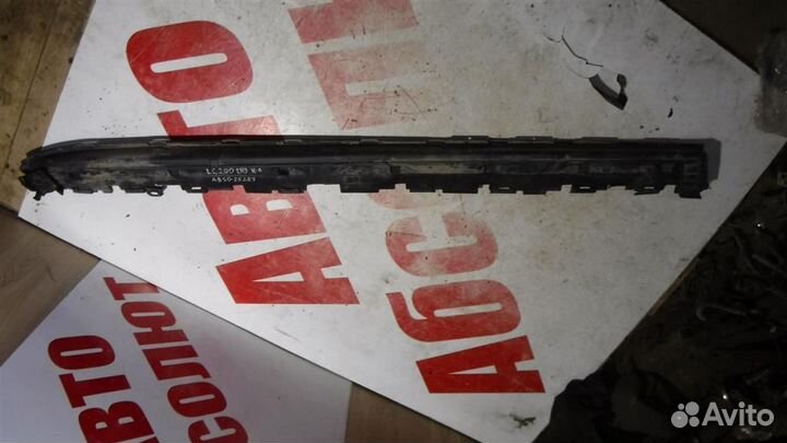 Накладка на подножку Toyota Land Cruiser 200 2008