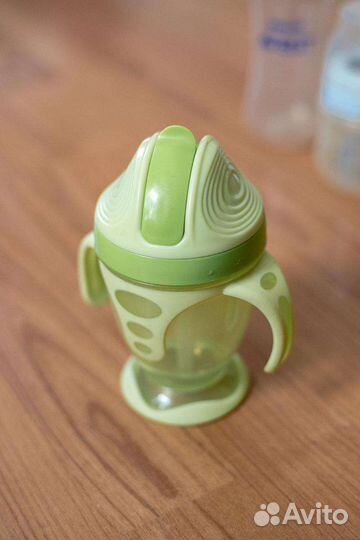 Бутылочки и поильники avent