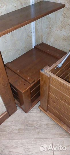 Сундук деревянный