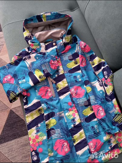 Куртка на девочку