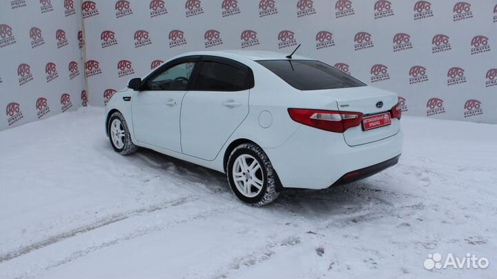 Kia Rio 1.6 AT, 2011, 176 127 км