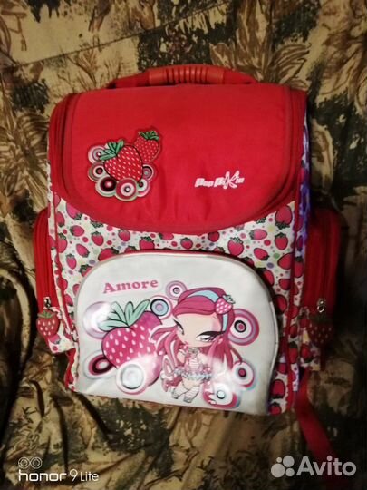 Рюкзак школьный