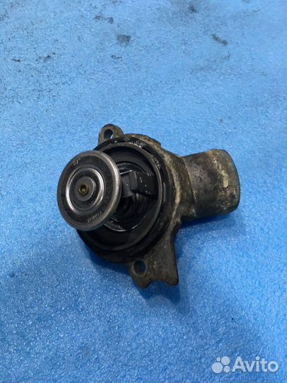 Термостат крышка мерседес m112 m113 1122030275
