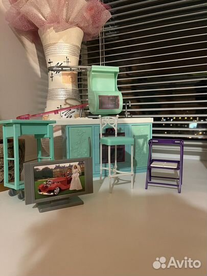 Мебель для кукольного домика барби