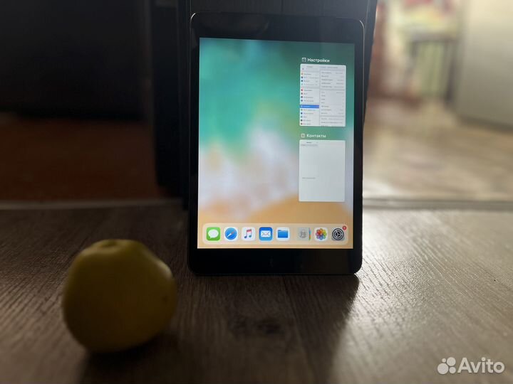 Apple iPad mini 16gb Cellular + Wifi