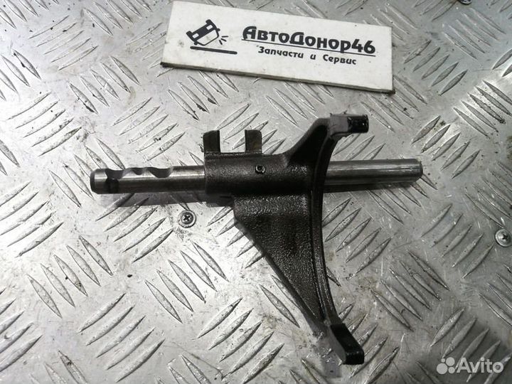 Вилка выбора 1-2 передачи МКПП 1.6L F16D3 Lacetti