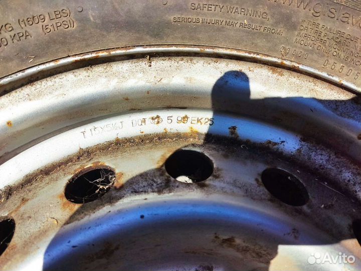 Запасное колесо на toyota хай эйс