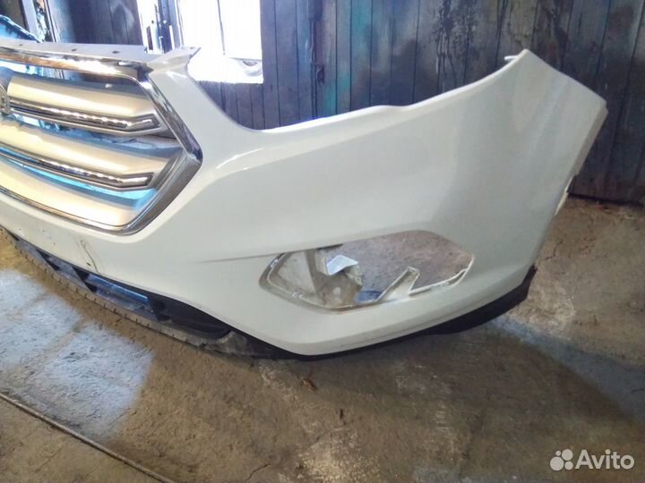 Передний бампер Форд Куга 2