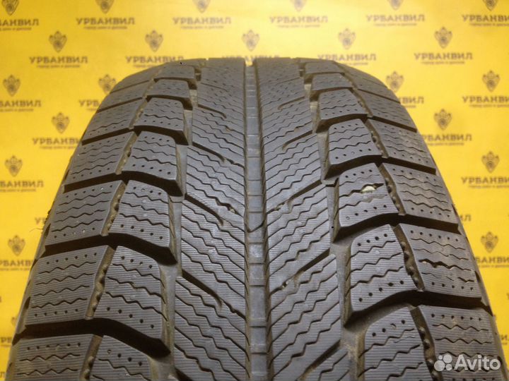 Michelin X-Ice XI2 215/60 R17