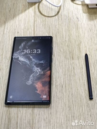 Samsung Galaxy S22 Ultra, 8/128 ГБ