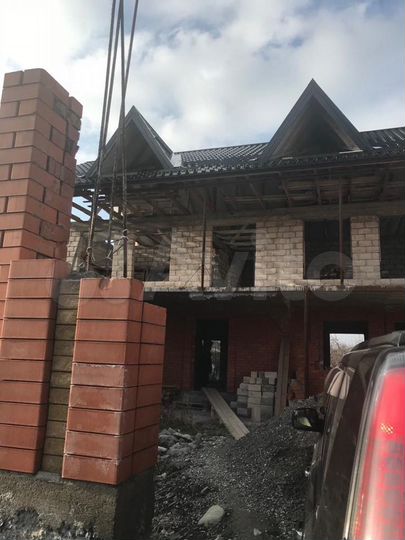 Дом 300 м² на участке 6 сот.