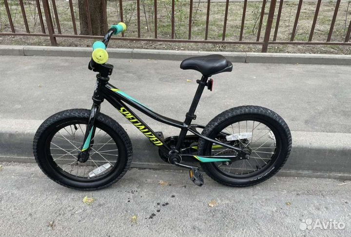 Specialized hotrock 16