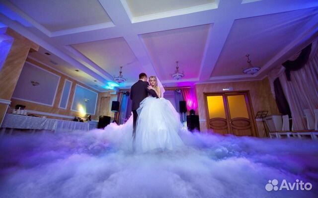 Аренда генератора тяжёлого дыма на свадьбу